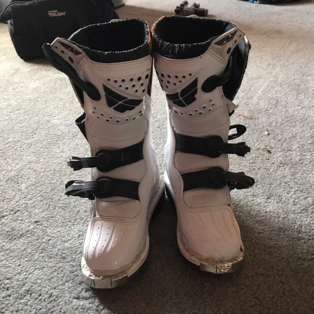 Maverick riding boots size 4 NEW!